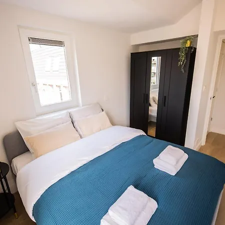 Happily 2 Bedroom Serviced 75m2 -nb306h- Apartment *