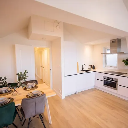 Apartment Happily 2 Bedroom Serviced 75m2 -nb306h- Rotterdam