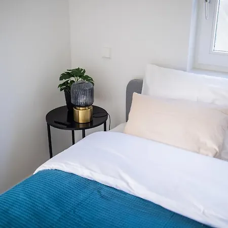 Happily 2 Bedroom Serviced 75m2 -nb306h- Apartment